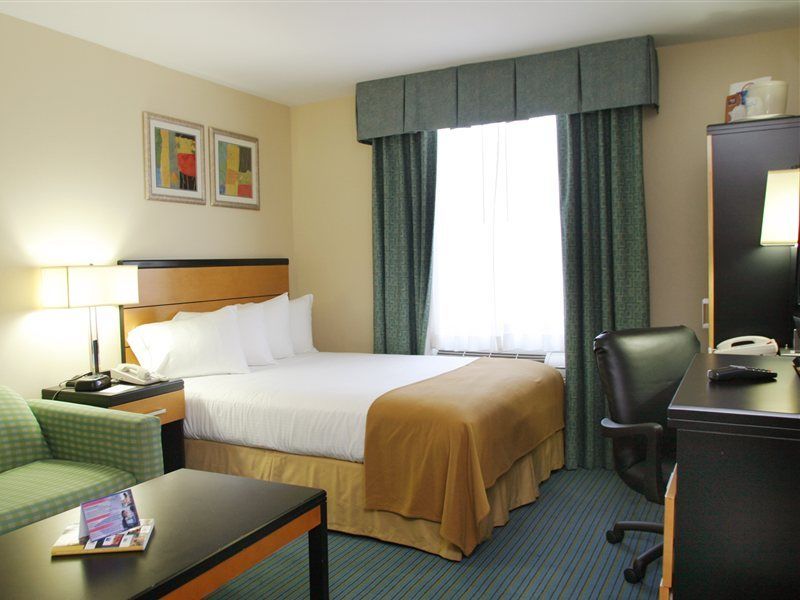 Holiday Inn Express Kennedy Airport, An Ihg Hotel New York Exterior foto