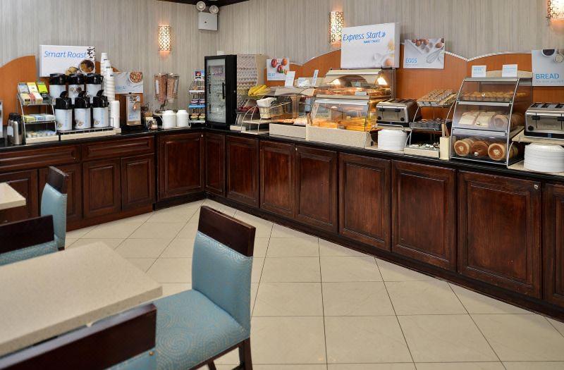 Holiday Inn Express Kennedy Airport, An Ihg Hotel New York Exterior foto