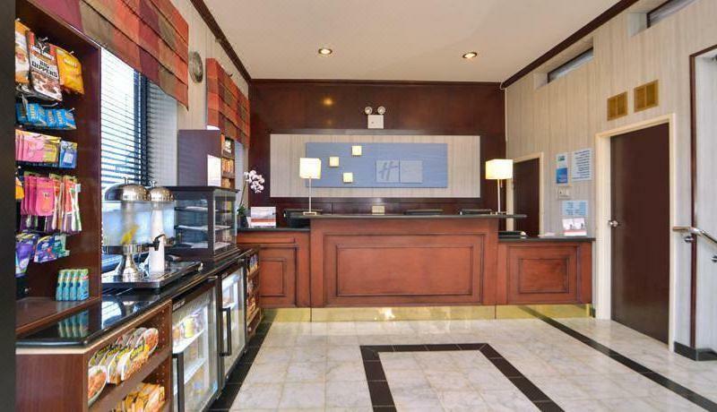 Holiday Inn Express Kennedy Airport, An Ihg Hotel New York Exterior foto